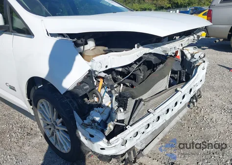 2014 Ford C-Max Energi Sel from USA, damaged, VIN 1FADP5CUXEL517150